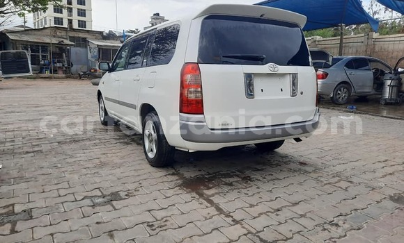 Buy Used Toyota Succeed White Car in Dar es Salaam in Dar es Salaam Buy Used Toyota Succeed White Car in Dar es Salaam in Dar es Salaam