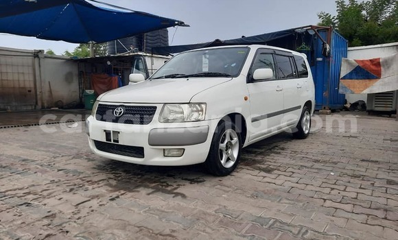 Buy Used Toyota Succeed White Car in Dar es Salaam in Dar es Salaam Buy Used Toyota Succeed White Car in Dar es Salaam in Dar es Salaam