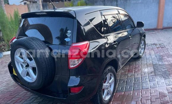 Nunua Ilio tumika Toyota RAV4 Nyeusi Gari ndani ya Dar es Salaam nchini Dar es Salaam Nunua Ilio tumika Toyota RAV4 Nyeusi Gari ndani ya Dar es Salaam nchini Dar es Salaam