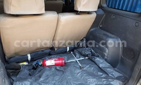 Buy Used Toyota RAV4 Silver Car in Dar es Salaam in Dar es Salaam Buy Used Toyota RAV4 Silver Car in Dar es Salaam in Dar es Salaam