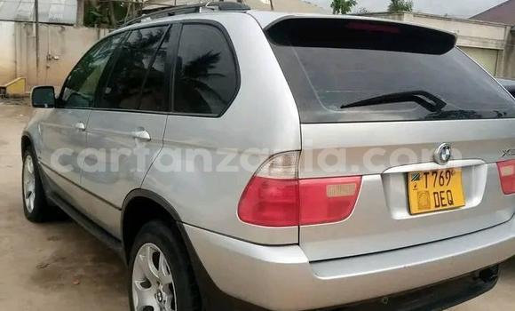 Nunua Ilio tumika BMW X5 Fedha Gari ndani ya Dar es Salaam nchini Dar es Salaam Nunua Ilio tumika BMW X5 Fedha Gari ndani ya Dar es Salaam nchini Dar es Salaam