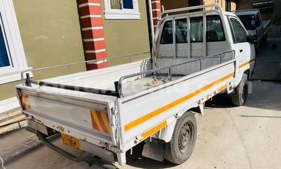 Nunua Ilio tumika Toyota Town Ace Nyeupe Gari ndani ya Dar es Salaam nchini Dar es Salaam Nunua Ilio tumika Toyota Town Ace Nyeupe Gari ndani ya Dar es Salaam nchini Dar es Salaam