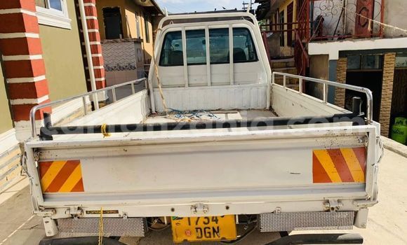 Nunua Ilio tumika Toyota Town Ace Nyeupe Gari ndani ya Dar es Salaam nchini Dar es Salaam Nunua Ilio tumika Toyota Town Ace Nyeupe Gari ndani ya Dar es Salaam nchini Dar es Salaam