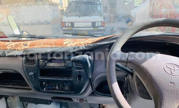 Nunua Ilio tumika Toyota Town Ace Nyeupe Gari ndani ya Dar es Salaam nchini Dar es Salaam Nunua Ilio tumika Toyota Town Ace Nyeupe Gari ndani ya Dar es Salaam nchini Dar es Salaam