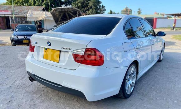 Nunua Ilio tumika BMW 3–Series Nyeupe Gari ndani ya Dar es Salaam nchini Dar es Salaam Nunua Ilio tumika BMW 3–Series Nyeupe Gari ndani ya Dar es Salaam nchini Dar es Salaam