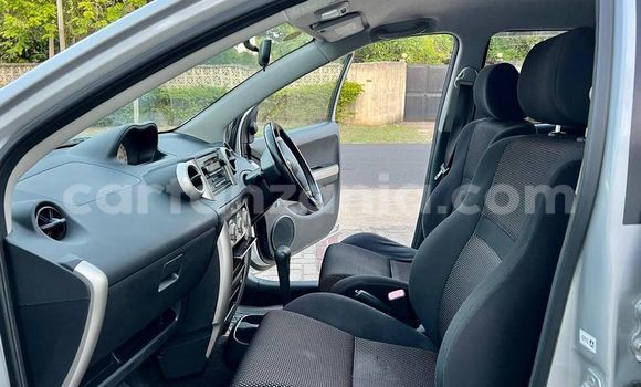 Nunua Ilio tumika Toyota IST Fedha Gari ndani ya Dar es Salaam nchini Dar es Salaam Nunua Ilio tumika Toyota IST Fedha Gari ndani ya Dar es Salaam nchini Dar es Salaam