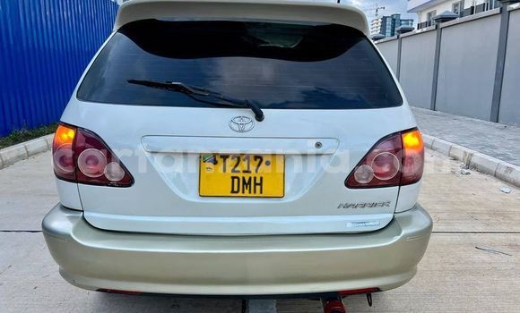 Buy Used Toyota Harrier White Car in Dar es Salaam in Dar es Salaam Buy Used Toyota Harrier White Car in Dar es Salaam in Dar es Salaam
