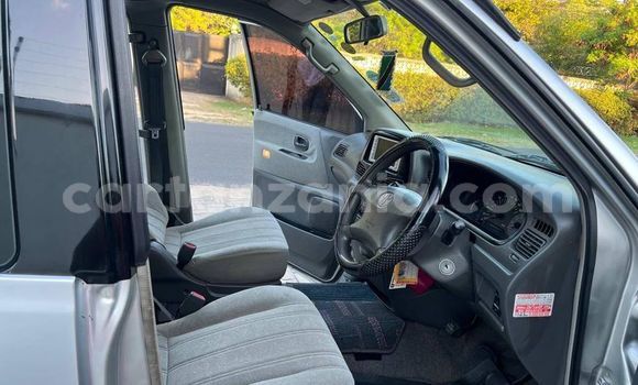 Nunua Ilio tumika Toyota Noah Fedha Gari ndani ya Dar es Salaam nchini Dar es Salaam Nunua Ilio tumika Toyota Noah Fedha Gari ndani ya Dar es Salaam nchini Dar es Salaam