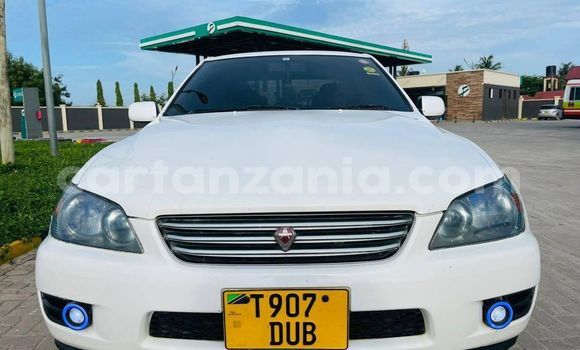 Buy Used Toyota Altezza White Car in Dar es Salaam in Dar es Salaam Buy Used Toyota Altezza White Car in Dar es Salaam in Dar es Salaam