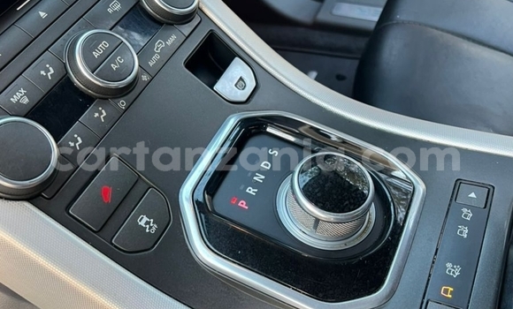 Nunua Imported Land Rover Range Rover Evoque Nyekundu Gari ndani ya Dar es Salaam nchini Dar es Salaam Nunua Imported Land Rover Range Rover Evoque Nyekundu Gari ndani ya Dar es Salaam nchini Dar es Salaam