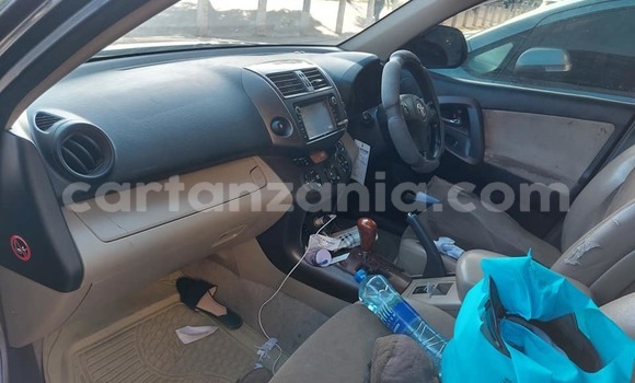 Buy Used Toyota Highlander Black Car in Dar es Salaam in Dar es Salaam Buy Used Toyota Highlander Black Car in Dar es Salaam in Dar es Salaam