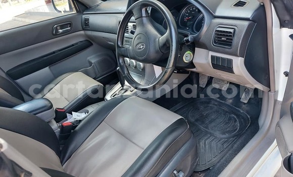 Nunua Ilio tumika Subaru Forester Nyeupe Gari ndani ya Dar es Salaam nchini Dar es Salaam Nunua Ilio tumika Subaru Forester Nyeupe Gari ndani ya Dar es Salaam nchini Dar es Salaam