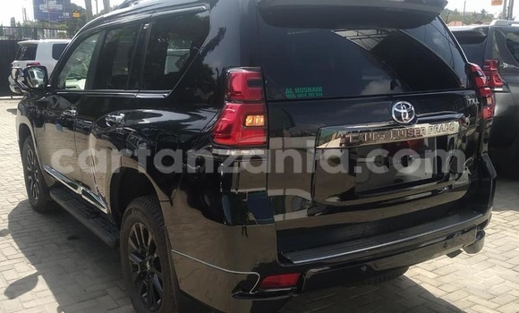 Nunua Ilio tumika Toyota Land Cruiser Prado Nyeusi Gari ndani ya Dar es Salaam nchini Dar es Salaam Nunua Ilio tumika Toyota Land Cruiser Prado Nyeusi Gari ndani ya Dar es Salaam nchini Dar es Salaam