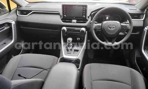 Buy Used Toyota RAV4 White Car in Dar es Salaam in Dar es Salaam Buy Used Toyota RAV4 White Car in Dar es Salaam in Dar es Salaam
