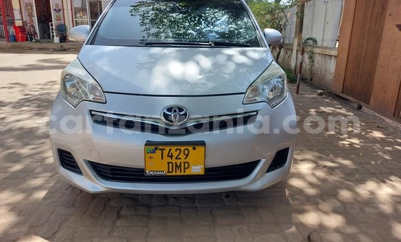 Buy Used Toyota Ractis Silver Car in Dar es Salaam in Dar es Salaam