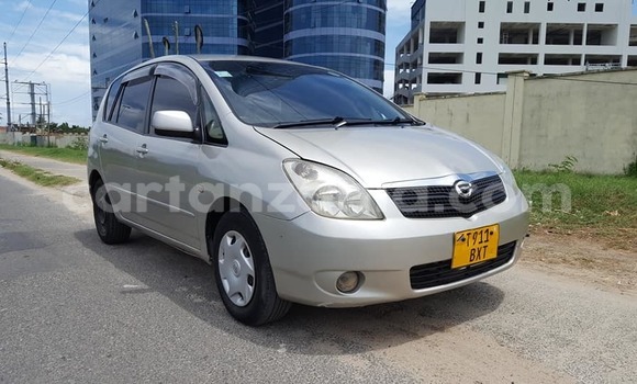 Buy Used Toyota Spacio Silver Car in Dar es Salaam in Dar es Salaam Buy Used Toyota Spacio Silver Car in Dar es Salaam in Dar es Salaam
