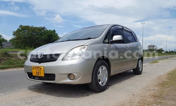 Buy Used Toyota Spacio Silver Car in Dar es Salaam in Dar es Salaam Buy Used Toyota Spacio Silver Car in Dar es Salaam in Dar es Salaam