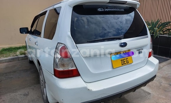Nunua Ilio tumika Subaru Forester Nyeupe Gari ndani ya Dar es Salaam nchini Dar es Salaam Nunua Ilio tumika Subaru Forester Nyeupe Gari ndani ya Dar es Salaam nchini Dar es Salaam