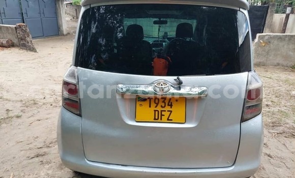 Nunua Ilio tumika Toyota Ractis Fedha Gari ndani ya Dar es Salaam nchini Dar es Salaam Nunua Ilio tumika Toyota Ractis Fedha Gari ndani ya Dar es Salaam nchini Dar es Salaam