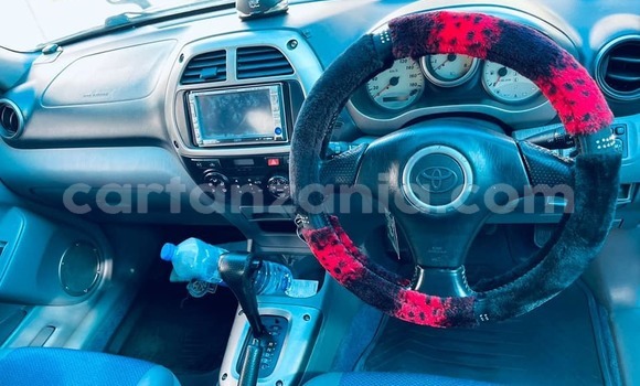 Buy Used Toyota RAV4 Green Car in Dar es Salaam in Dar es Salaam Buy Used Toyota RAV4 Green Car in Dar es Salaam in Dar es Salaam