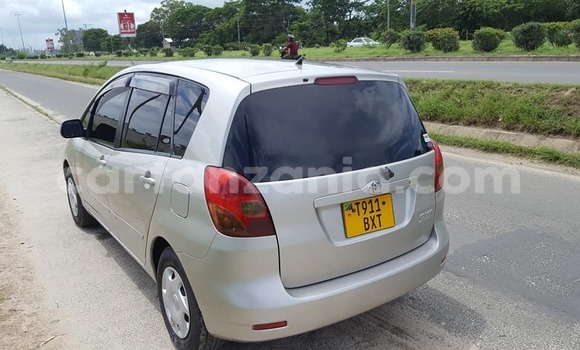 Buy Used Toyota Spacio Silver Car in Dar es Salaam in Dar es Salaam Buy Used Toyota Spacio Silver Car in Dar es Salaam in Dar es Salaam