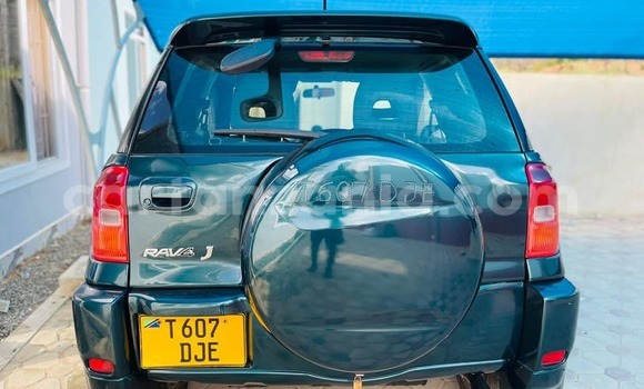 Buy Used Toyota RAV4 Green Car in Dar es Salaam in Dar es Salaam Buy Used Toyota RAV4 Green Car in Dar es Salaam in Dar es Salaam