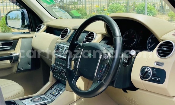 Nunua Ilio tumika Land Rover Discovery Nyeupe Gari ndani ya Dar es Salaam nchini Dar es Salaam Nunua Ilio tumika Land Rover Discovery Nyeupe Gari ndani ya Dar es Salaam nchini Dar es Salaam