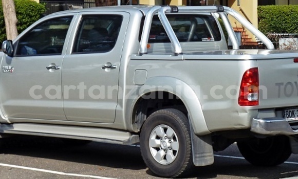 Buy Import Toyota Hilux Silver Car in Dar es Salaam in Dar es Salaam Buy Import Toyota Hilux Silver Car in Dar es Salaam in Dar es Salaam