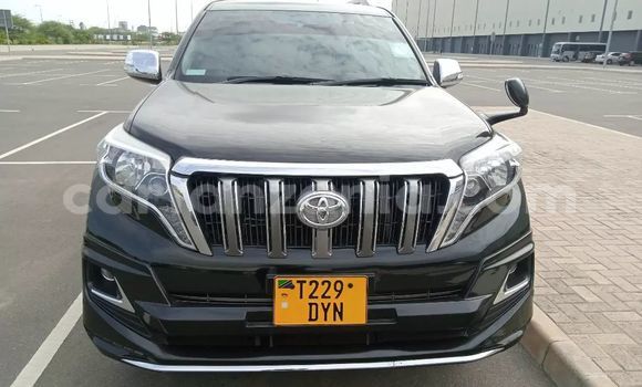 Nunua Ilio tumika Toyota Land Cruiser Prado Nyeusi Gari ndani ya Dar es Salaam nchini Dar es Salaam Nunua Ilio tumika Toyota Land Cruiser Prado Nyeusi Gari ndani ya Dar es Salaam nchini Dar es Salaam