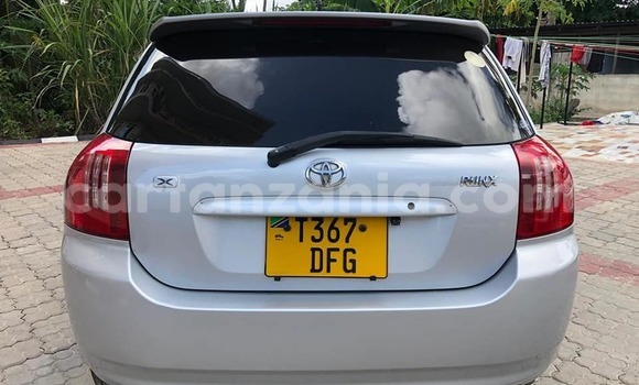 Buy Used Toyota Runx Silver Car in Dar es Salaam in Dar es Salaam Buy Used Toyota Runx Silver Car in Dar es Salaam in Dar es Salaam