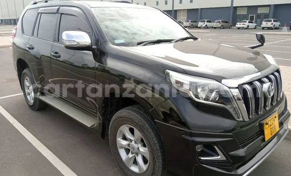 Nunua Ilio tumika Toyota Land Cruiser Prado Nyeusi Gari ndani ya Dar es Salaam nchini Dar es Salaam Nunua Ilio tumika Toyota Land Cruiser Prado Nyeusi Gari ndani ya Dar es Salaam nchini Dar es Salaam