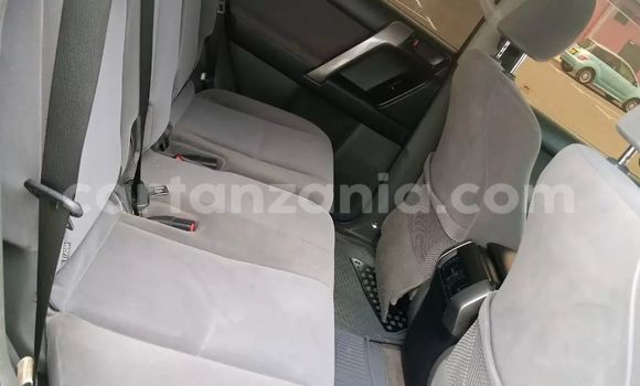 Nunua Ilio tumika Toyota Land Cruiser Prado Nyeusi Gari ndani ya Dar es Salaam nchini Dar es Salaam Nunua Ilio tumika Toyota Land Cruiser Prado Nyeusi Gari ndani ya Dar es Salaam nchini Dar es Salaam
