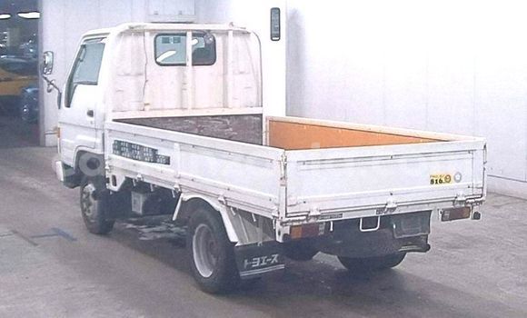 Buy Import Toyota Dyna White Car in Dar es Salaam in Dar es Salaam