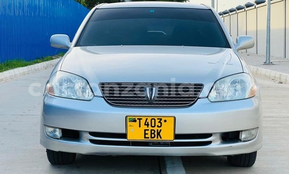 Nunua Ilio tumika Toyota Mark II Fedha Gari ndani ya Dar es Salaam nchini Dar es Salaam