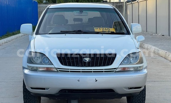 Nunua Ilio tumika Toyota Harrier Nyeupe Gari ndani ya Dar es Salaam nchini Dar es Salaam Nunua Ilio tumika Toyota Harrier Nyeupe Gari ndani ya Dar es Salaam nchini Dar es Salaam