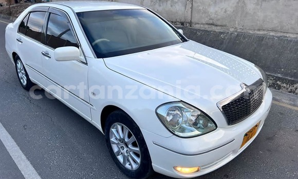 Buy Used Toyota Brevis White Car in Dar es Salaam in Dar es Salaam