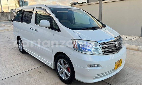 Buy Used Toyota Alphard White Car in Dar es Salaam in Dar es Salaam