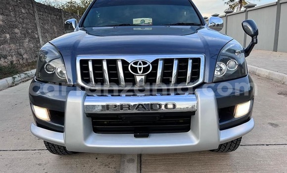 Nunua Ilio tumika Toyota Land Cruiser Prado Bluu Gari ndani ya Dar es Salaam nchini Dar es Salaam Nunua Ilio tumika Toyota Land Cruiser Prado Bluu Gari ndani ya Dar es Salaam nchini Dar es Salaam