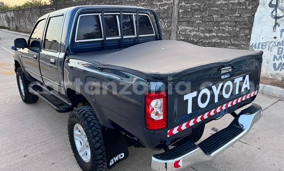 Nunua Ilio tumika Toyota Hilux Bluu Gari ndani ya Dar es Salaam nchini Dar es Salaam Nunua Ilio tumika Toyota Hilux Bluu Gari ndani ya Dar es Salaam nchini Dar es Salaam