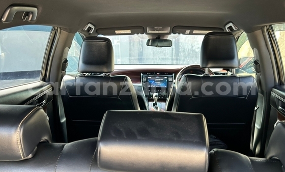 Buy Used Toyota Harrier Black Car in Dar es Salaam in Dar es Salaam Buy Used Toyota Harrier Black Car in Dar es Salaam in Dar es Salaam