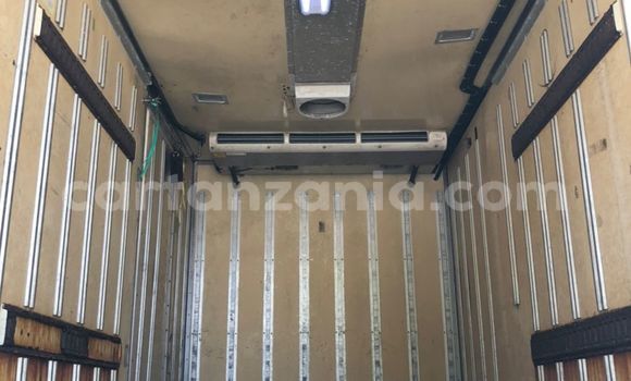 Nunua Mpya Mitsubishi Fuso Fighter Nyeupe Lori ndani ya Dar es Salaam nchini Dar es Salaam Nunua Mpya Mitsubishi Fuso Fighter Nyeupe Lori ndani ya Dar es Salaam nchini Dar es Salaam