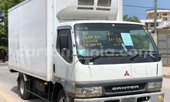 Nunua Mpya Mitsubishi Fuso Fighter Nyeupe Lori ndani ya Dar es Salaam nchini Dar es Salaam Nunua Mpya Mitsubishi Fuso Fighter Nyeupe Lori ndani ya Dar es Salaam nchini Dar es Salaam