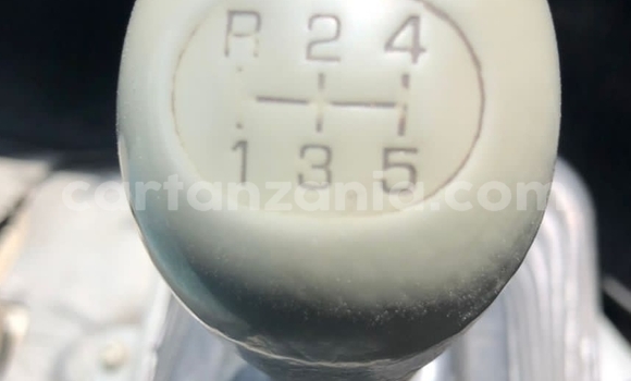 Nunua Mpya Mitsubishi Fuso Fighter Nyeupe Lori ndani ya Dar es Salaam nchini Dar es Salaam Nunua Mpya Mitsubishi Fuso Fighter Nyeupe Lori ndani ya Dar es Salaam nchini Dar es Salaam