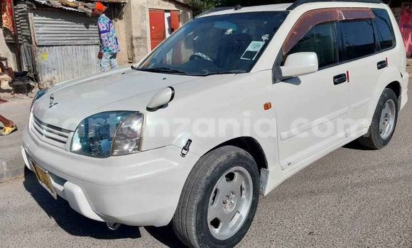 Buy Used Nissan X–Trail White Car in Dar es Salaam in Dar es Salaam Buy Used Nissan X–Trail White Car in Dar es Salaam in Dar es Salaam