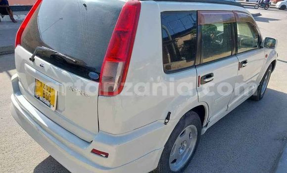 Buy Used Nissan X–Trail White Car in Dar es Salaam in Dar es Salaam Buy Used Nissan X–Trail White Car in Dar es Salaam in Dar es Salaam
