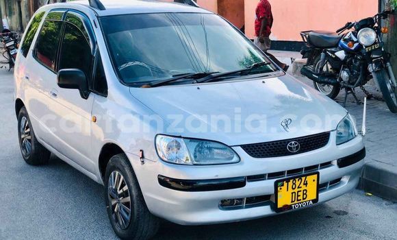 Nunua Ilio tumika Toyota Spacio Fedha Gari ndani ya Dar es Salaam nchini Dar es Salaam Nunua Ilio tumika Toyota Spacio Fedha Gari ndani ya Dar es Salaam nchini Dar es Salaam