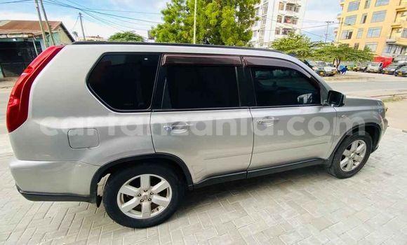 Buy Used Nissan X–Trail Silver Car in Dar es Salaam in Dar es Salaam