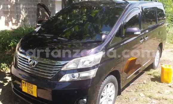 Nunua Ilio tumika Toyota Vellfire Nyingine Gari ndani ya Dar es Salaam nchini Dar es Salaam