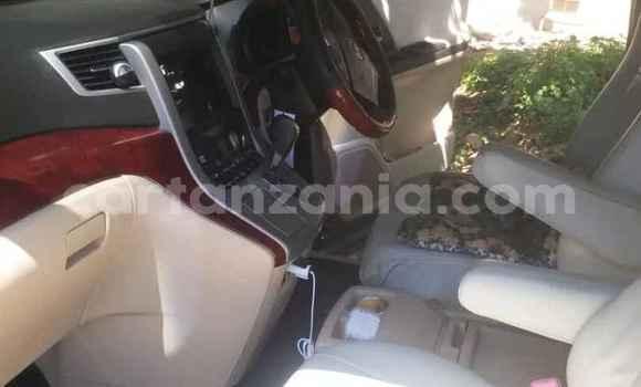 Buy Used Toyota Vellfire Other Car in Dar es Salaam in Dar es Salaam Buy Used Toyota Vellfire Other Car in Dar es Salaam in Dar es Salaam