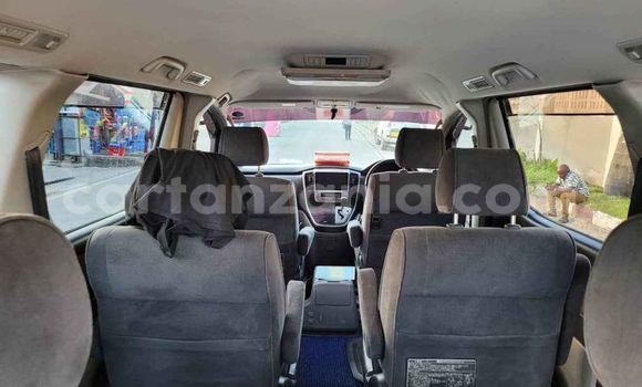 Nunua Ilio tumika Toyota Alphard Nyeupe Gari ndani ya Dar es Salaam nchini Dar es Salaam Nunua Ilio tumika Toyota Alphard Nyeupe Gari ndani ya Dar es Salaam nchini Dar es Salaam